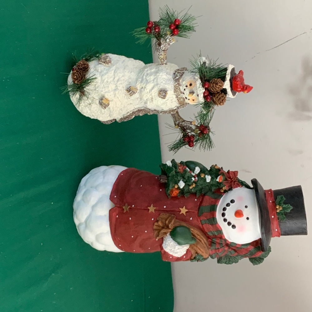 Holiday decor happy snowman